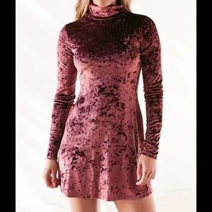 EUC - UO Velvet dress
